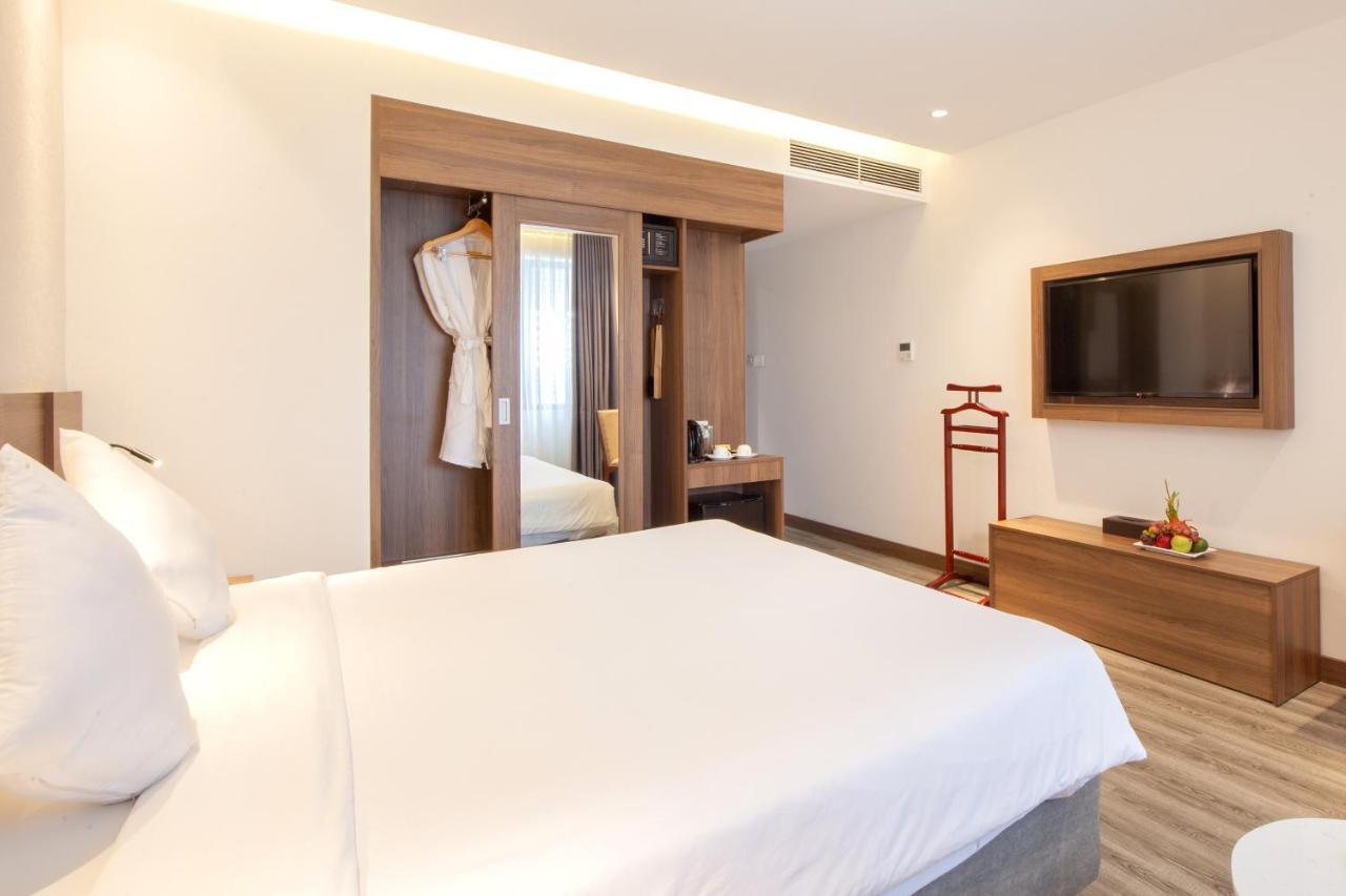 Merlot Hotel Nha Trang Zewnętrze zdjęcie