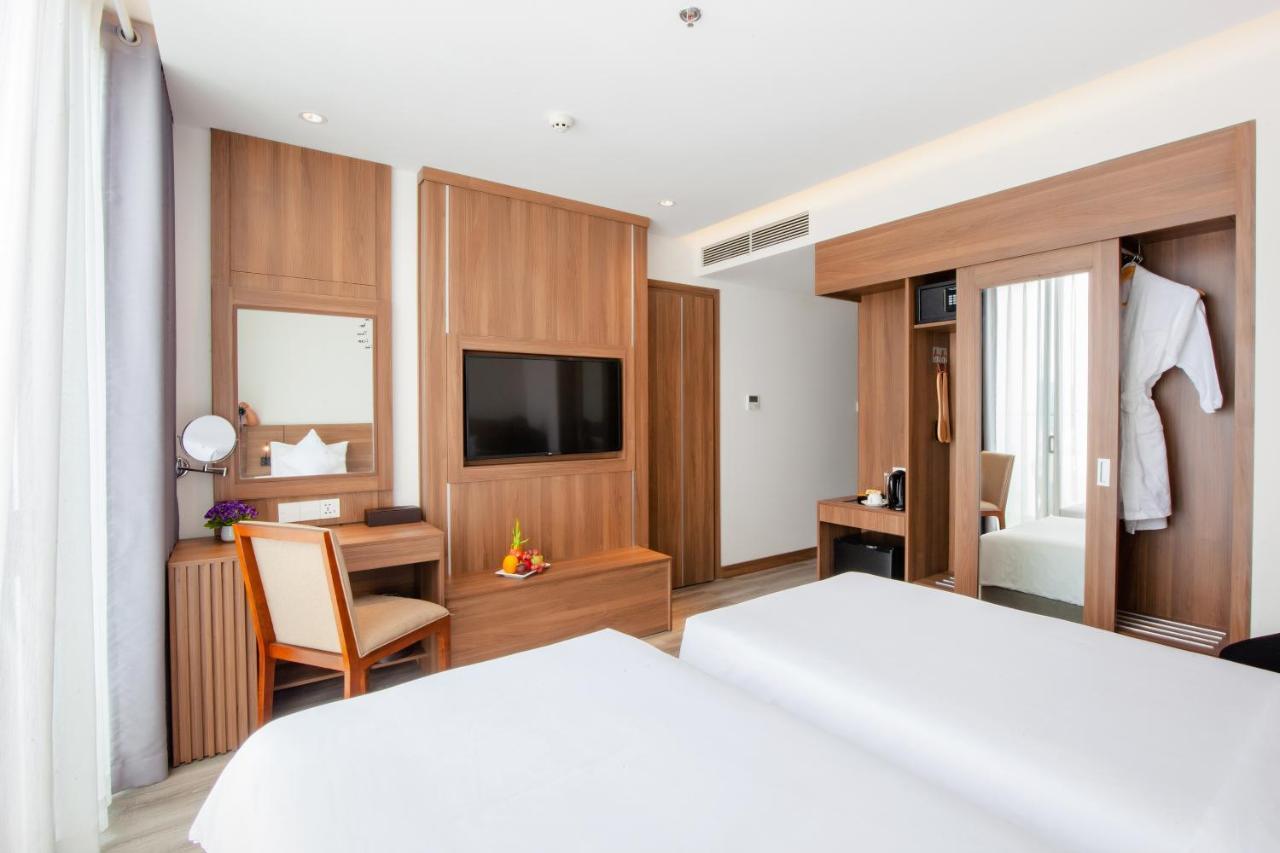 Merlot Hotel Nha Trang Zewnętrze zdjęcie